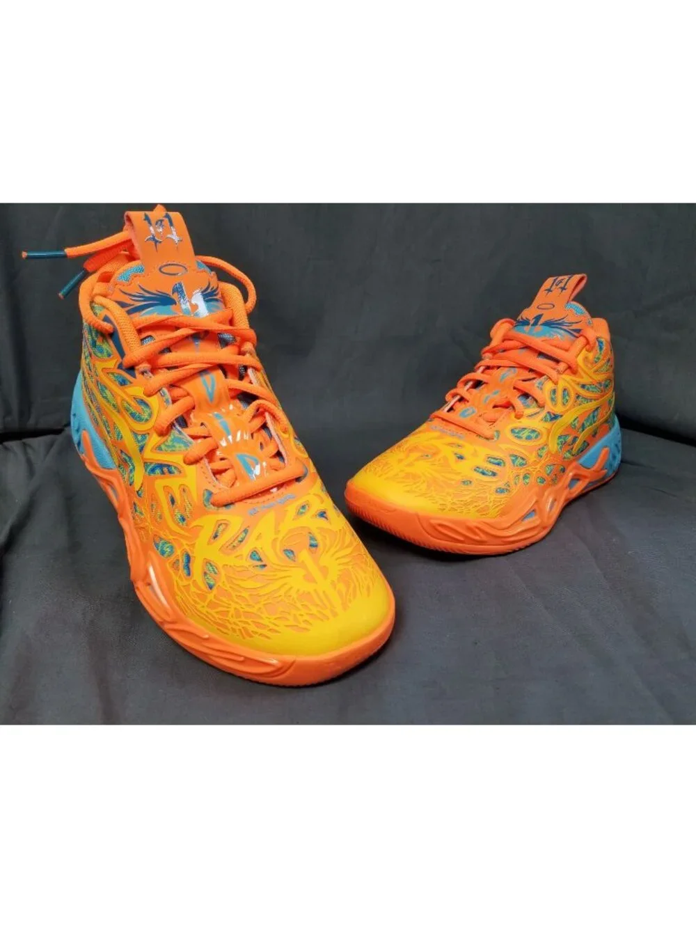 Puma LaMelo Ball MB.04 Graffiti JR Bright Aqua-Heat Fire Boys Size 4 NEW NO BOX!